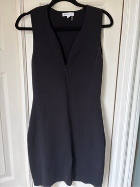 GREY LAB Black Sleeveless V-Neck Mini Dress